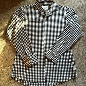 XL Mizzen and Main dress shirt worn once